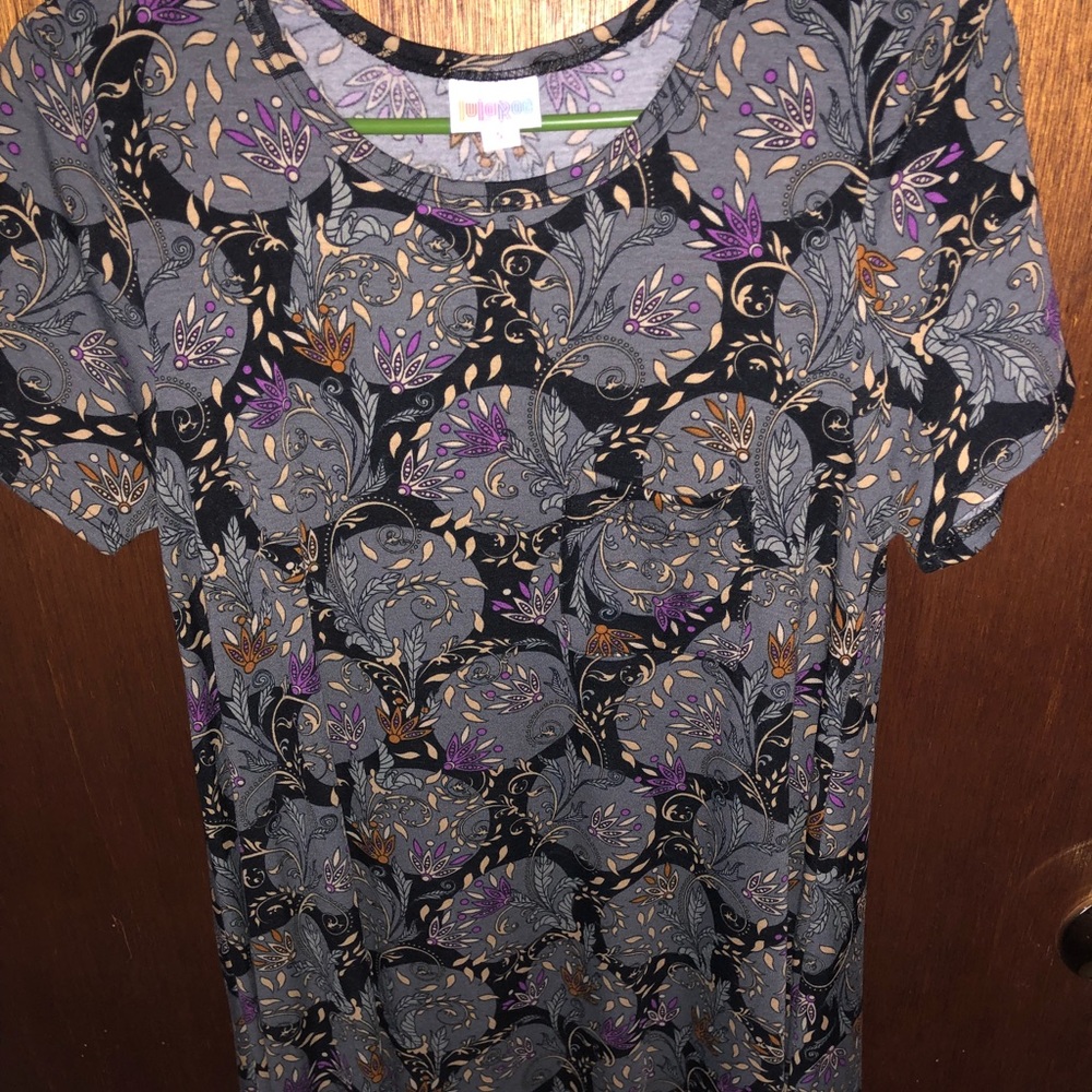 Lularoe small Carly
